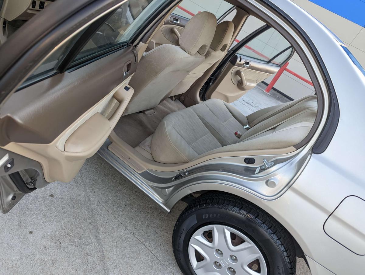 2003 Honda Civic, Mileage 114k - 10