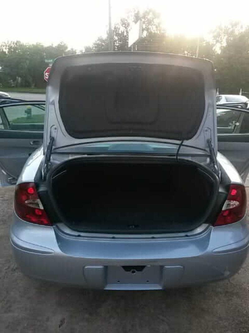 2005 Buick Lacrosse Mileage 140K - 9