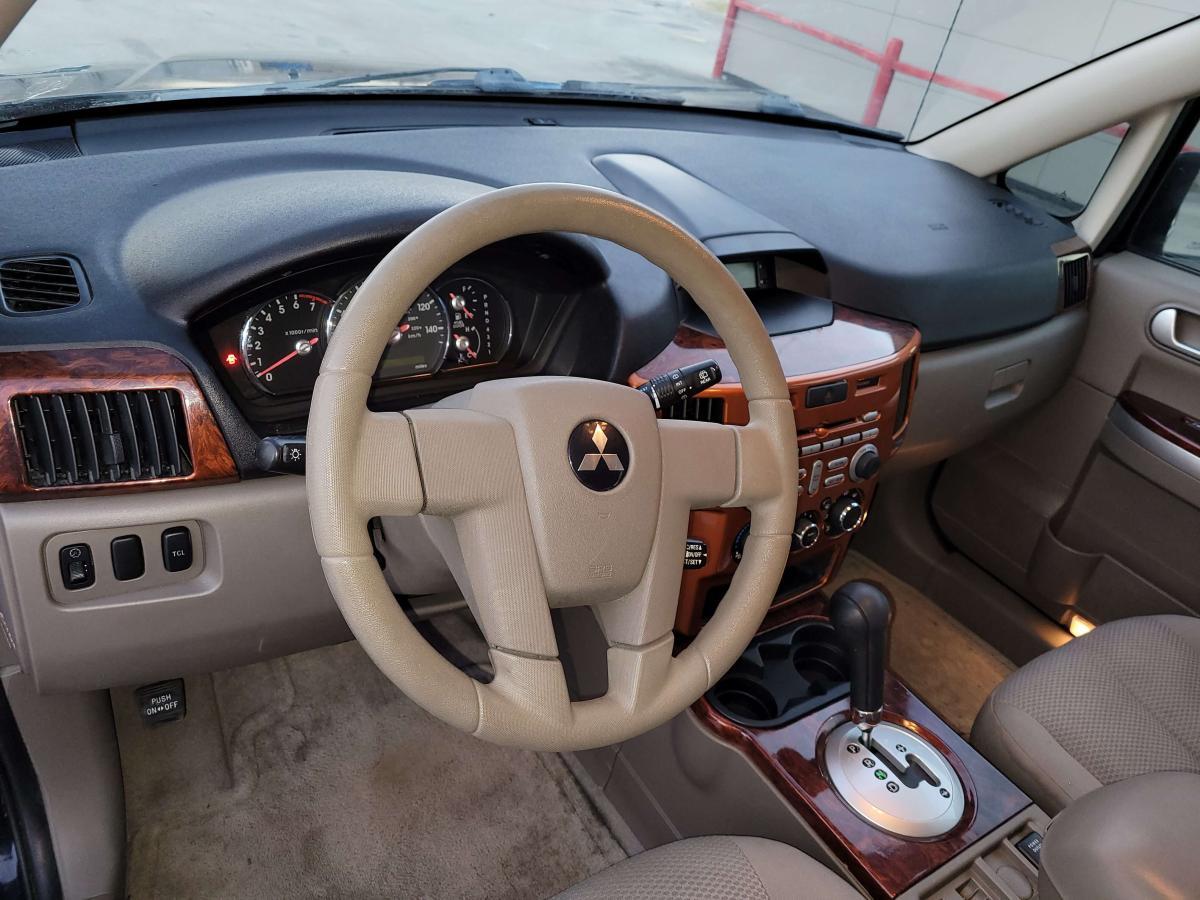 2008 Mitsubishi Endeavor, Mileage 110k - 15