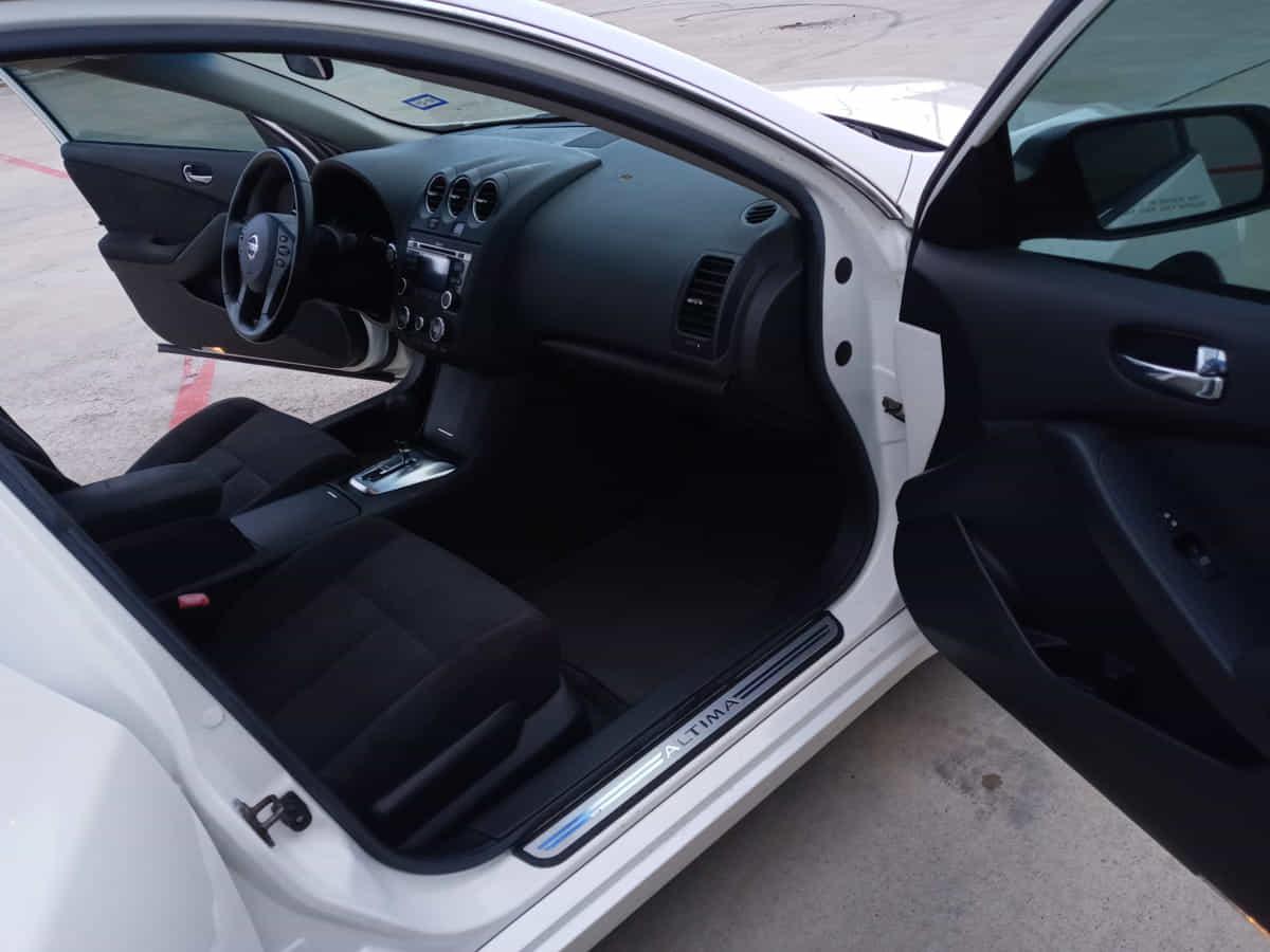 2010 Nissan Altima, Mileage 139k - 12