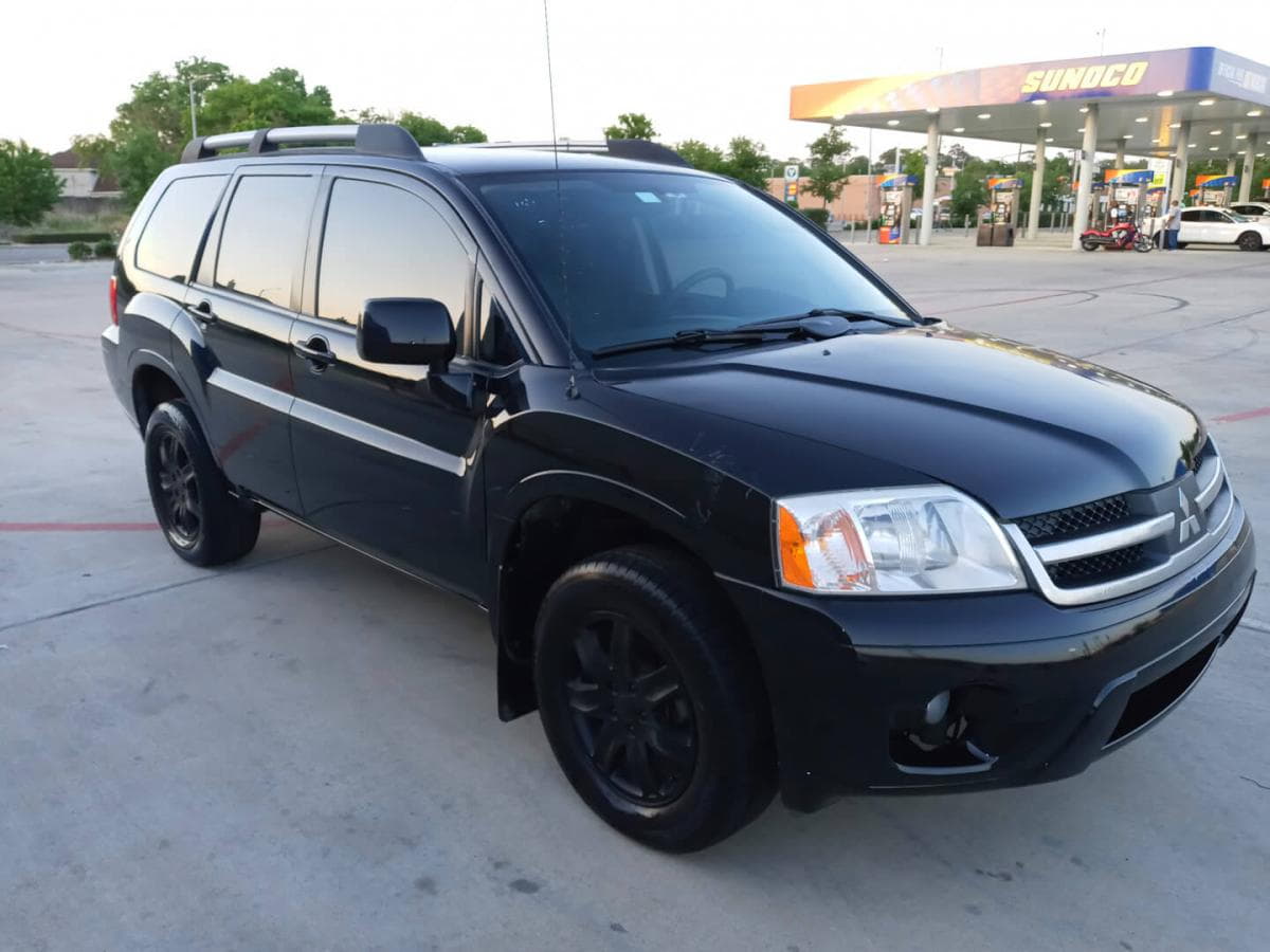 2011 Mitsubishi Endeavor Mileage 89k - 6