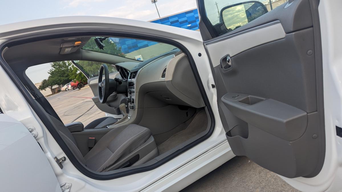 2012 Chevrolet Malibu, Mileage 70k - 12